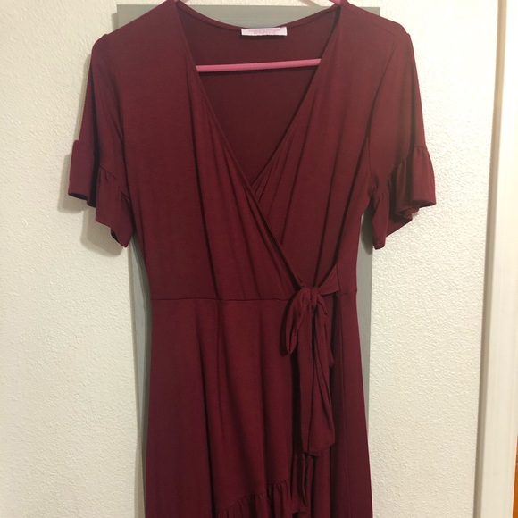 Red flutter dress - Picture 5 of 6